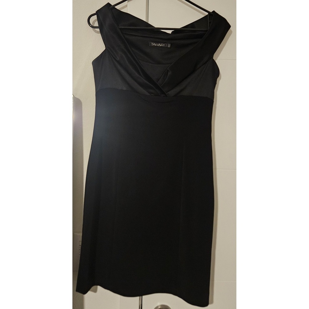 Tahari Women's Black Dress Size 4 Style 2053062